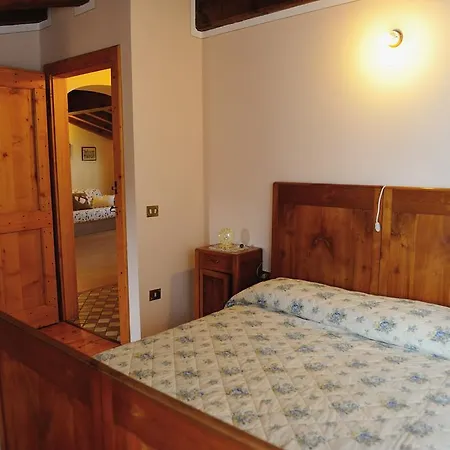 Agriturismo Crodi Farm stay