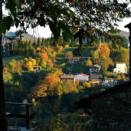 Agriturismo Crodi Farm stay